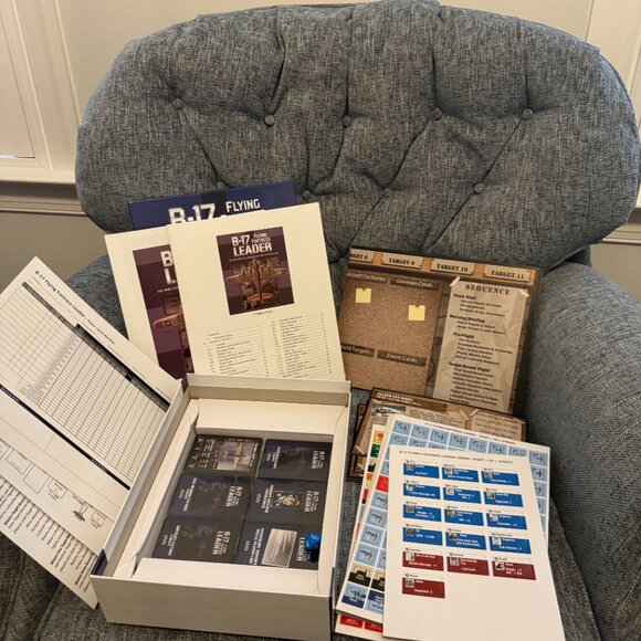 B-17 Flying Fortress Leader (open, unpunched) DVG Games & Draco Ideas - Picture 7 of 16